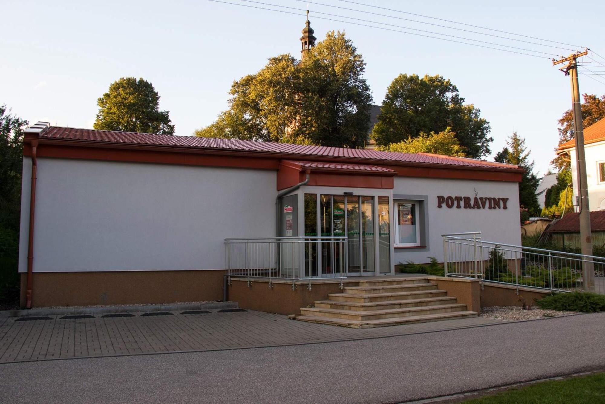 Restaurace Na Krizovatce Apartment Bozanov Exterior photo