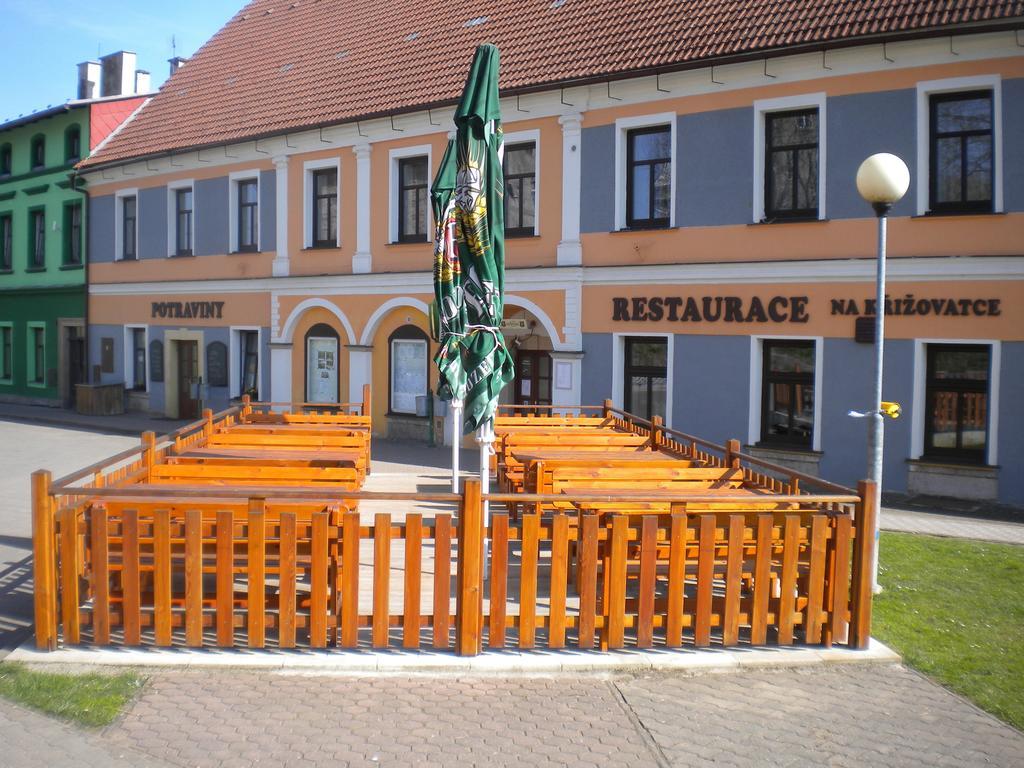 Restaurace Na Krizovatce Apartment Bozanov Room photo
